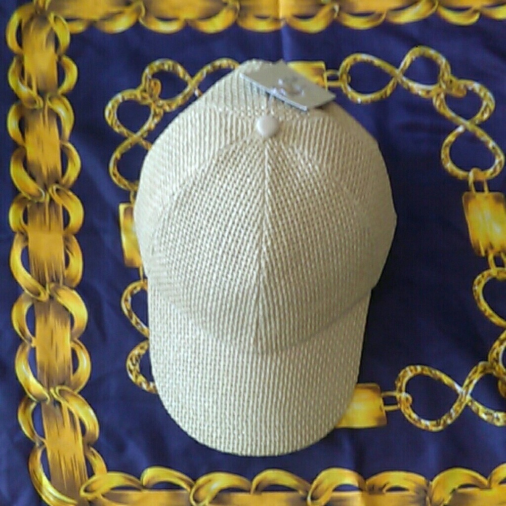 Hat - Picture 4 of 6